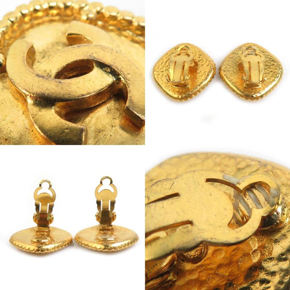 CHANEL Gold Logo Earrings - Picture 4 of 5